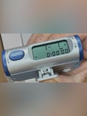 12 DIGET STEP/CALORIE COUNTER CALENDAR ALARM CLOCK Digital LCD Timer Clip On New